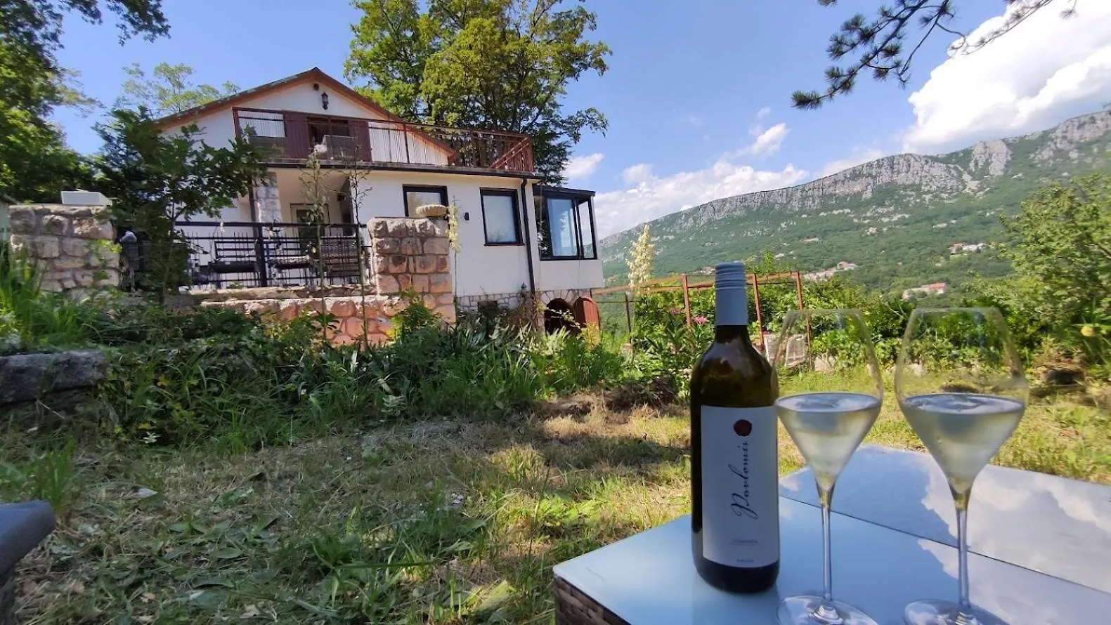Amazing Sea-Mountain Valley View House With 3 Terraces And Huge Chill Gardens, 5Min From The Sea! Bribir  Holiday home