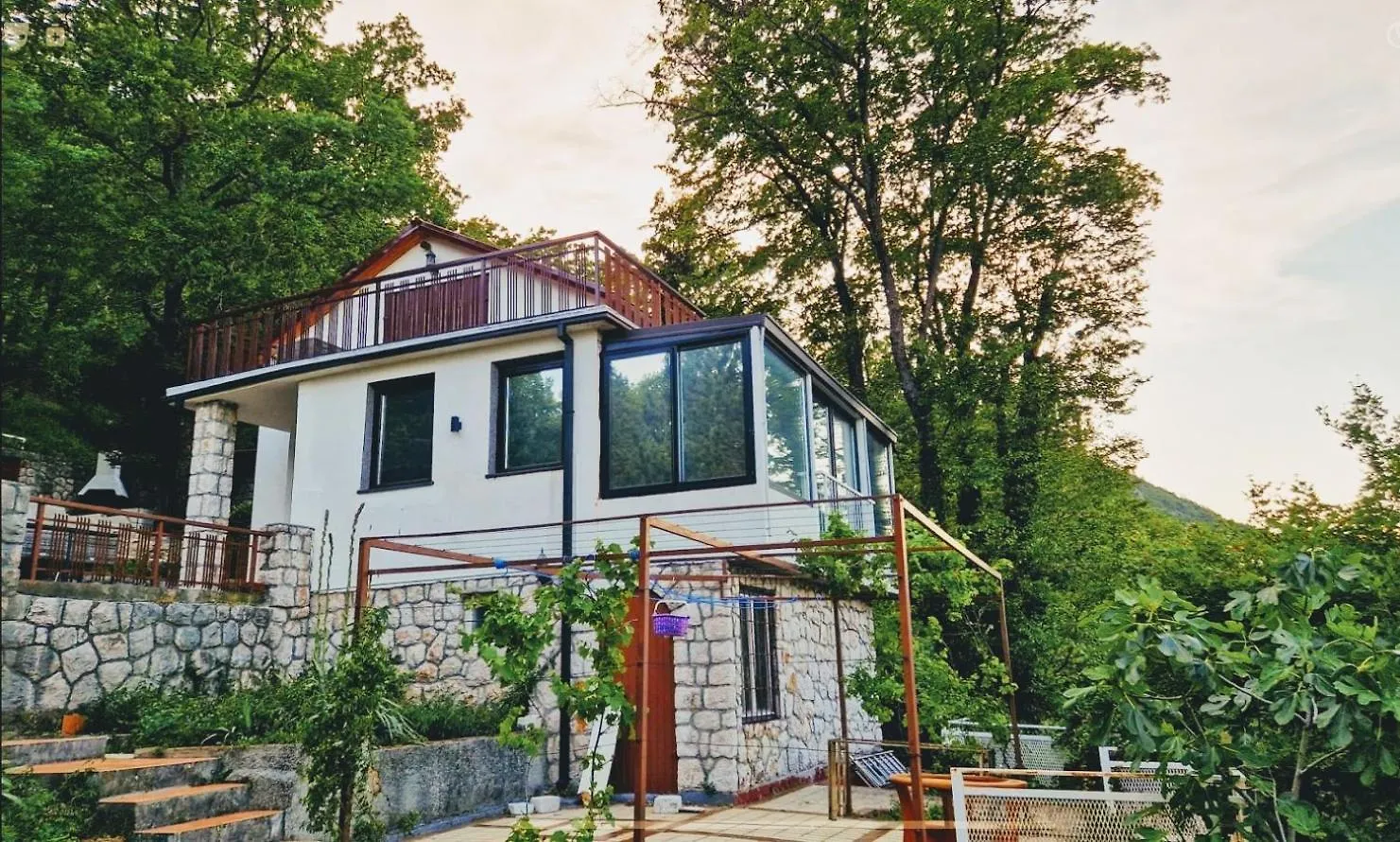 Amazing Sea-Mountain Valley View House With 3 Terraces And Huge Chill Gardens, 5Min From The Sea! Bribir