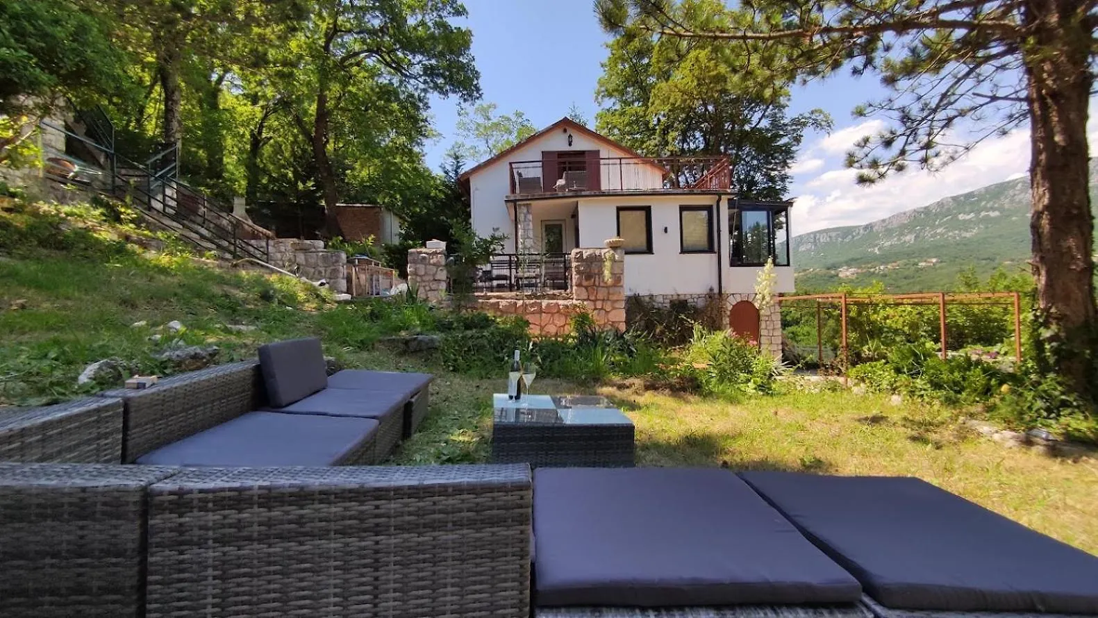 Holiday home Amazing Sea-Mountain Valley View House With 3 Terraces And Huge Chill Gardens, 5Min From The Sea! Bribir